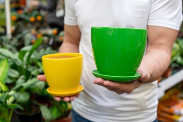 Plastic pot 1